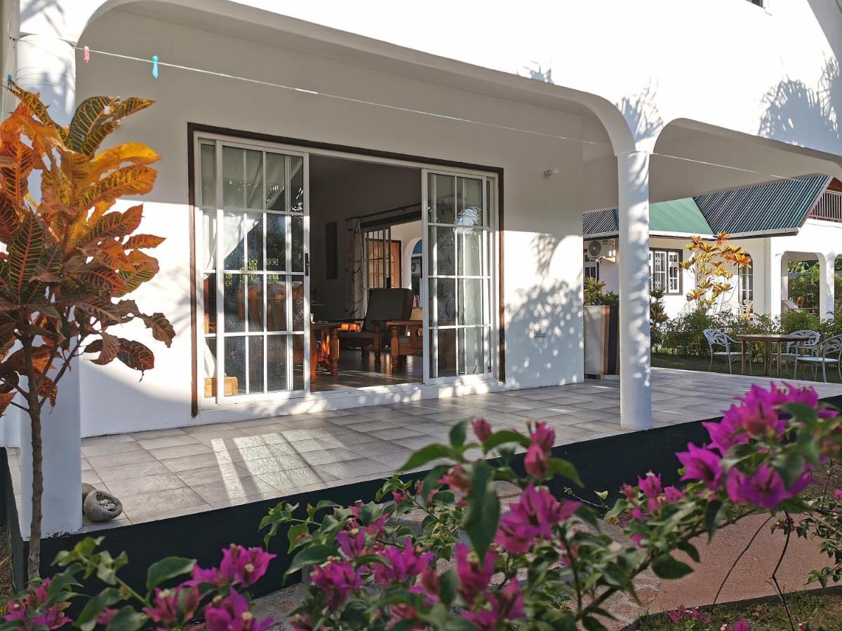 Chez Marva Grande Villa Coco 3 A 12 Personnes La Digue Exterior foto